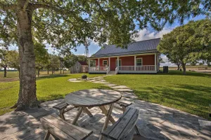 Image of Peaceful Schulenburg Farmhouse with Fire Pit and Grill