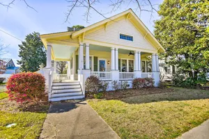 Image of Edenton Vacation Rental with Patio Walk Downtown