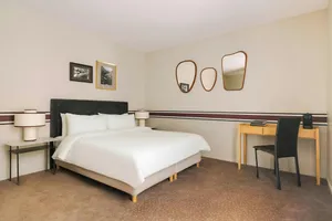 Image of Le Frochot Hotel Pigalle, Sonder by Marriott Bonvoy
