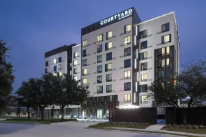 Image of Courtyard by Marriott Houston Heights/I-10