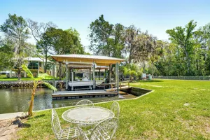 Image of Canal-Front Retreat in Crystal River!