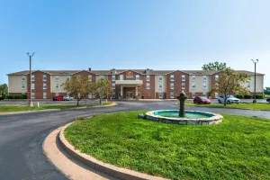 Image of Comfort Inn & Suites Chesterfield - St Louis
