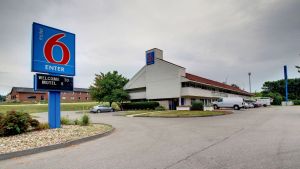 Image of Motel 6-Cedar Rapids, IA