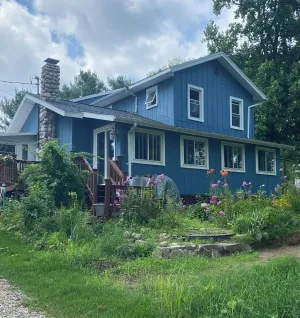 Image of Inn Between the Lakes
