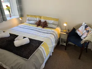 Image of High street Flat
