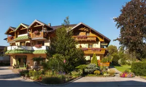Image of Garten - Hotel Sallerhof