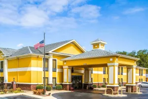 Image of Quality Inn Alexander City