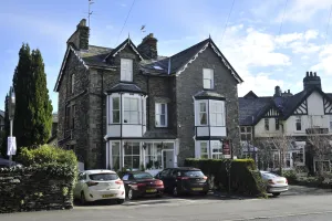 Image of St John's Lodge incl off-site leisure club