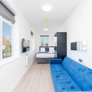 Image of North West London Studio Apartment - Sleeps 3