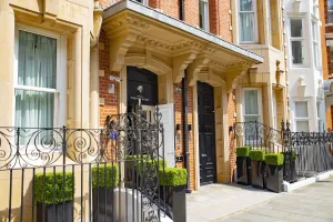 Image of Cheval Phoenix House at Sloane Square