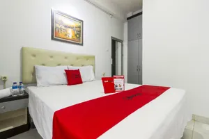 Image of Reddoorz near Gajah Mada Plaza 2