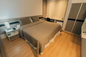 Image of Hotel Serrano