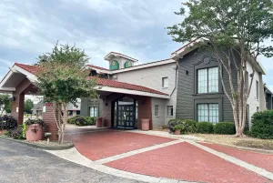 Image of La Quinta Inn by Wyndham Huntsville Research Park