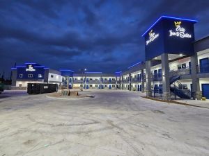 Image of Elite Inn & Suites