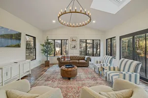 Image of Elegant Spring Stay on Peaceful Retreat