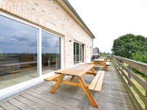 Image of Stylish holiday home in Hasti re with terrace