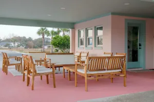 Image of Haley's Court Boutique Motel