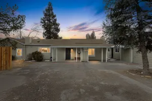 Image of Charming Retreat In The Heart Of Reno 3 Bedroom Home
