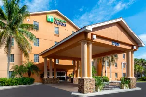 Image of Holiday Inn Express Hotel & Suites Bonita Springs/Naples by IHG