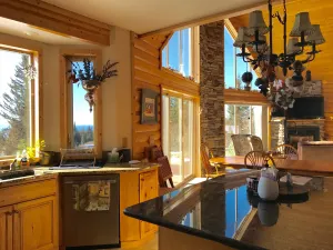 Image of Cozy Cove Inn
