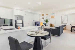 Image of 16M Stylish 2 Bedroom Abnb Apt in Mascot, 2 Free Parking