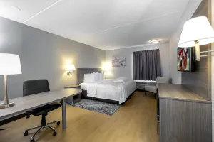 Image of Red Roof Inn PLUS Boston - Mansfield - Foxboro