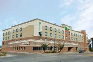 Image of Holiday Inn Omaha Downtown - Waterpark by IHG