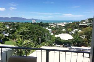 Image of Cabin Sky Glorious Views Magnetic Island