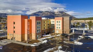 Image of La Quinta Inn & Suites by Wyndham Flagstaff East I-40