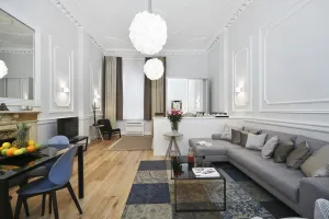 Image of Queensgate Court