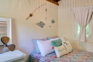 Image of Cozy Tennessee Cabin with Deck, Grill and Fire Pit!