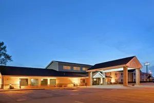 Image of AmericInn by Wyndham West Burlington