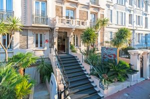 Image of Hotel Renoir