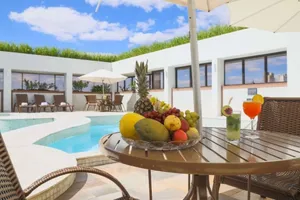 Image of Golden Tulip Goiania Address