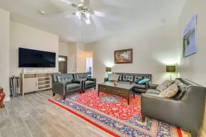 Image of < 1 Mi to Historic Dtwn: Home w/ Yard in Mckinney