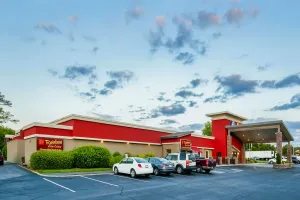 Image of Days Inn & Suites by Wyndham Johnson City