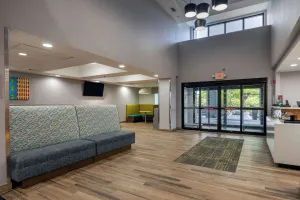Image of Hampton Inn & Suites Alpharetta Roswell