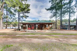 Image of Georgia Lakefront Cabin w/ Fire Pit + Grills!
