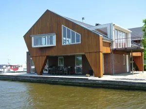 Image of Beautiful penthouse with a view over the lake