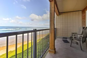 Image of Beachfront Lincoln City Condo-Patio and Pool Access!