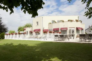 Image of Authentic by balladins Dijon / Marsannay-la-Côte