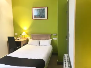 Image of Brit Hotel Aux Sacres Reims, Centre Historique