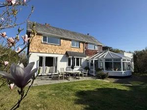 Image of Blue Haze - Family accommodation with private beach access