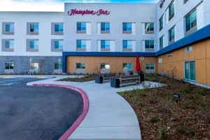 Image of Hampton Inn Selma, Ca