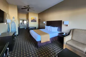 Image of Days Inn by Wyndham Baytown East
