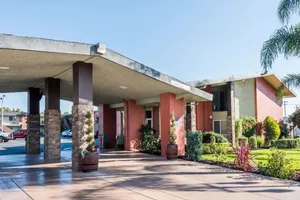 Image of Days Inn & Suites by Wyndham Lodi