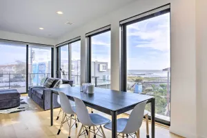 Image of Luxury Long Beach Villa with Ocean Views!