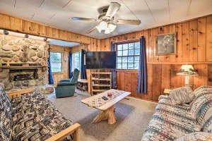 Image of Cozy & Rustic Cottage With Houghton Lake Access!