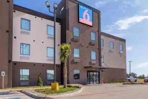 Image of Studio 6 Giddings