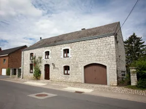 Image of Cozy family home in Humain